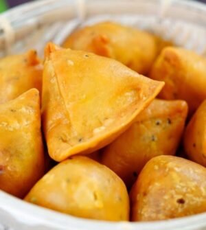 Delicious Chicken Singara